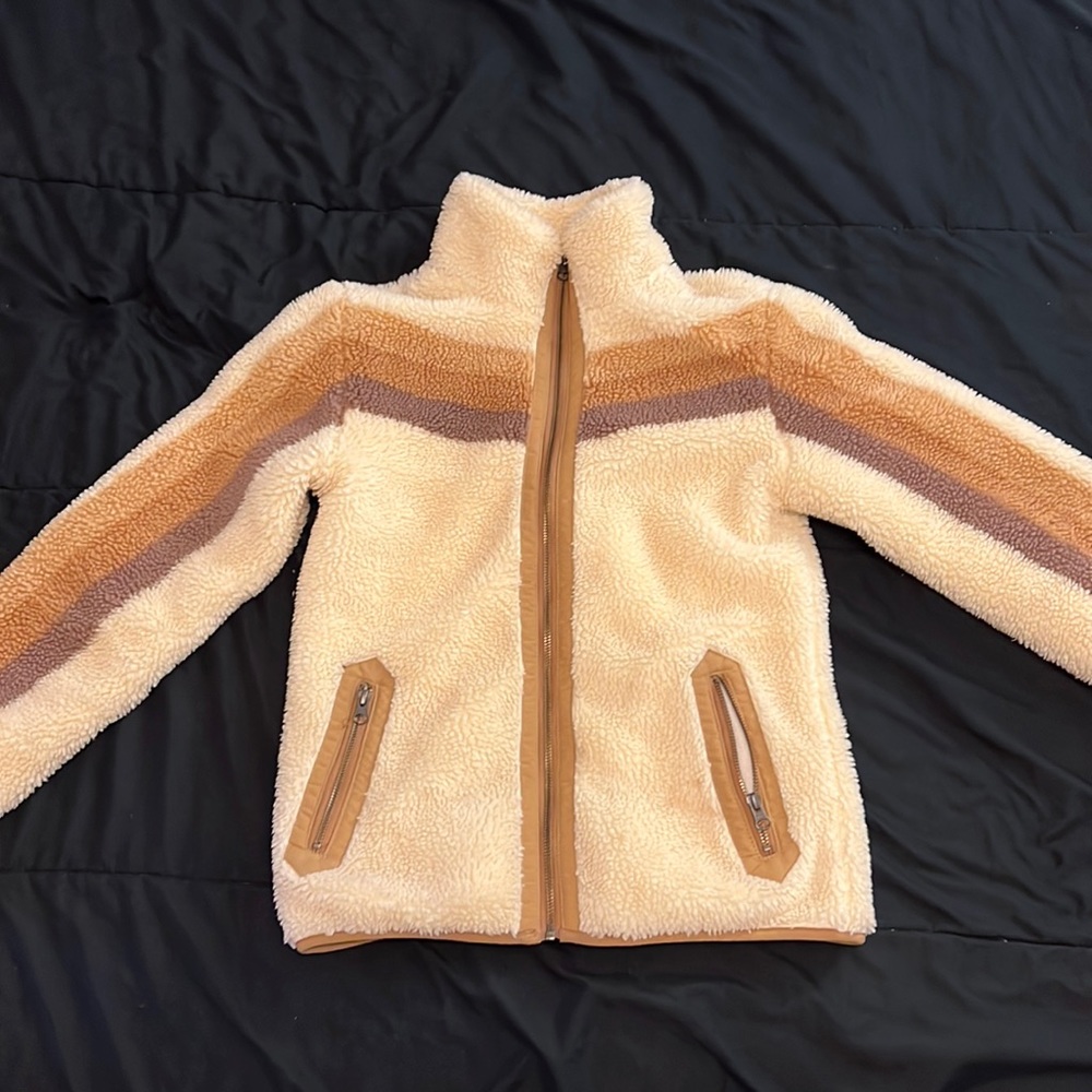 Sherpa Zip-Up Jacket in Cream and Tan